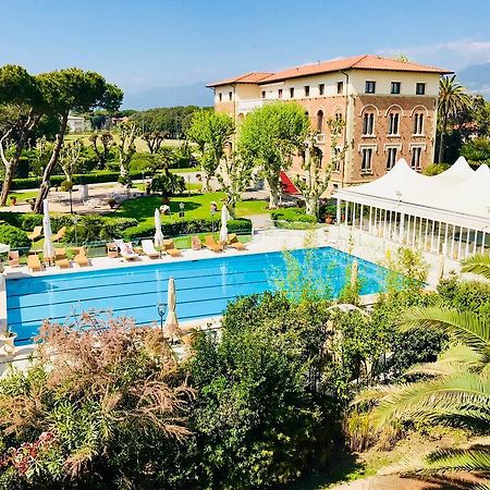 Park Hotel Villa Ariston Λίντο ντι Καμαϊόρε Εξωτερικό φωτογραφία